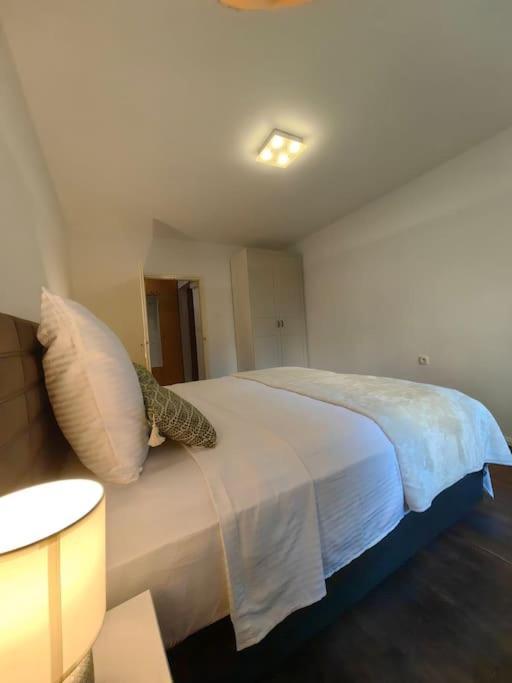 New 1 Bedroom Near Center And Beach 스플리트 외부 사진